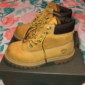 Brand new Wheat Timberland boots
